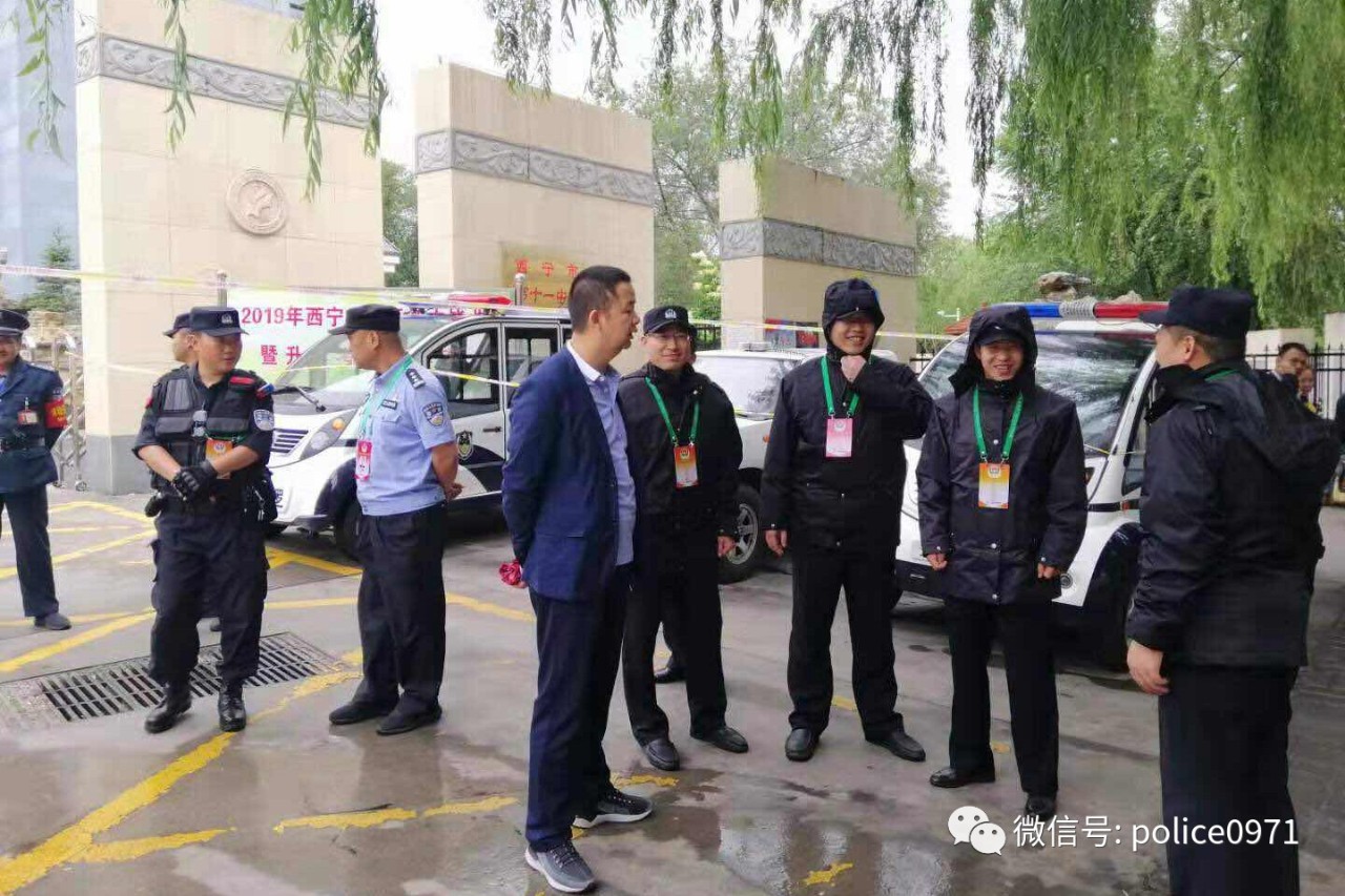 西寧||城中公安分局各項執(zhí)勤風采集(圖7) 西寧||城中公安分局各項執(zhí)勤風采集(圖7)