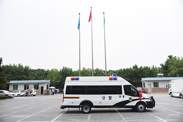 焦作孟州市采購警用多功能押解車(圖3) 焦作孟州市采購警用多功能押解車(圖3)