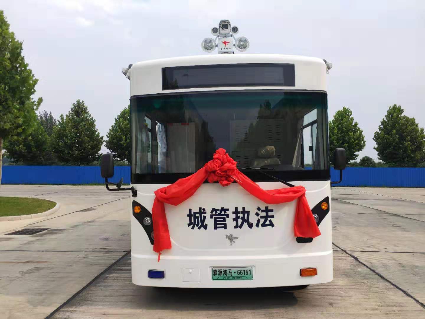 北京城市管理移動(dòng)執(zhí)法站 便民服務(wù)就在您身邊……(圖1) 北京城市管理移動(dòng)執(zhí)法站 便民服務(wù)就在您身邊……(圖1)