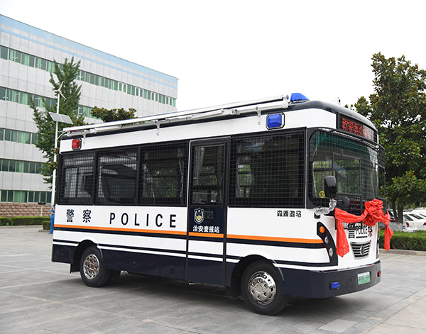吉林乾安縣采購移動(dòng)警務(wù)室(圖2) 吉林乾安縣采購移動(dòng)警務(wù)室(圖2)