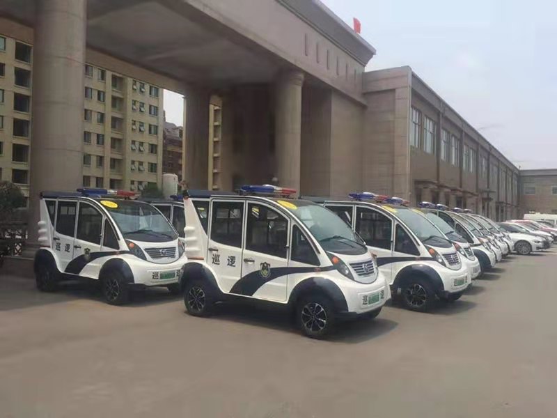 新鄉(xiāng)市電動(dòng)巡邏車上崗執(zhí)勤(圖1)