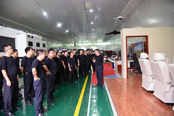 森源鴻馬召開年中總結(jié)暨決戰(zhàn)年度目標(biāo)動(dòng)員會(huì)(圖16)