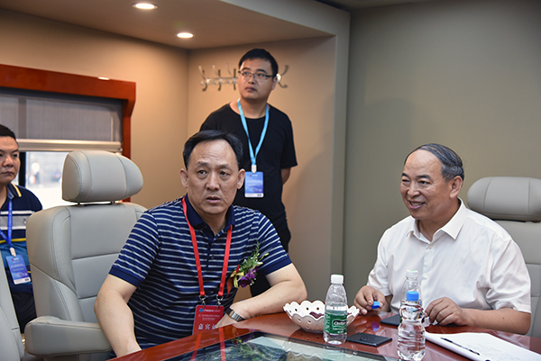 智能裝備打造智慧交管||森源鴻馬攜高科技裝備亮相合肥第十一屆交博會(huì)(圖4) 智能裝備打造智慧交管||森源鴻馬攜高科技裝備亮相合肥第十一屆交博會(huì)(圖4)