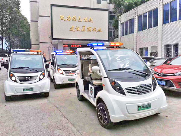 森源鴻馬電動(dòng)執(zhí)法車助力樂(lè)山市峨邊縣城管城市精細(xì)化管理(圖7) 森源鴻馬電動(dòng)執(zhí)法車助力樂(lè)山市峨邊縣城管城市精細(xì)化管理(圖7)