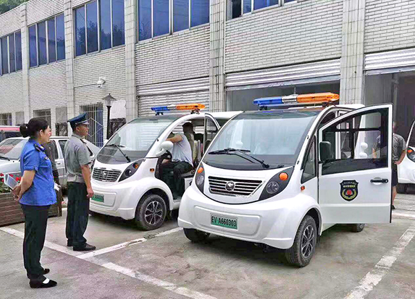 森源鴻馬電動(dòng)執(zhí)法車助力樂(lè)山市峨邊縣城管城市精細(xì)化管理(圖5) 森源鴻馬電動(dòng)執(zhí)法車助力樂(lè)山市峨邊縣城管城市精細(xì)化管理(圖5)