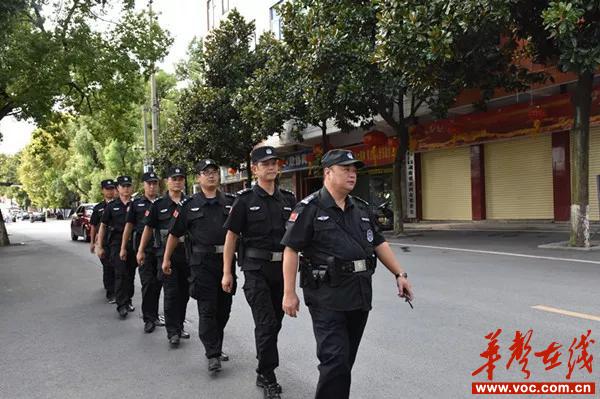 邵陽武岡快警 城市平安的守護者(圖1) 邵陽武岡快警 城市平安的守護者(圖1)