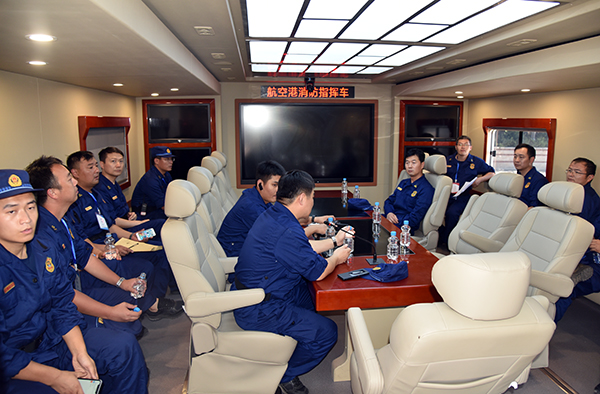河南省消防救援隊(duì)伍戰(zhàn)勤保障實(shí)戰(zhàn)演練 森源鴻馬高精尖裝備全程保障(圖10) 河南省消防救援隊(duì)伍戰(zhàn)勤保障實(shí)戰(zhàn)演練 森源鴻馬高精尖裝備全程保障(圖10)