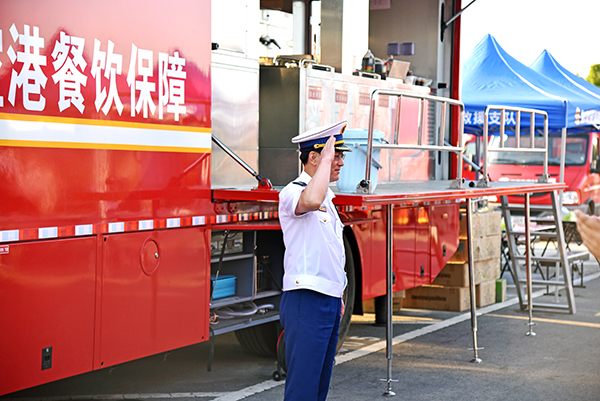 河南省消防救援隊(duì)伍戰(zhàn)勤保障實(shí)戰(zhàn)演練 森源鴻馬高精尖裝備全程保障(圖15) 河南省消防救援隊(duì)伍戰(zhàn)勤保障實(shí)戰(zhàn)演練 森源鴻馬高精尖裝備全程保障(圖15)