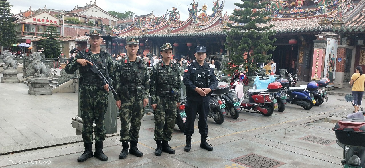 泉州||鯉城巡特警反恐大隊(duì)加強(qiáng)國(guó)慶70周年安保期間社會(huì)治安巡邏防控工作(圖12) 泉州||鯉城巡特警反恐大隊(duì)加強(qiáng)國(guó)慶70周年安保期間社會(huì)治安巡邏防控工作(圖12)