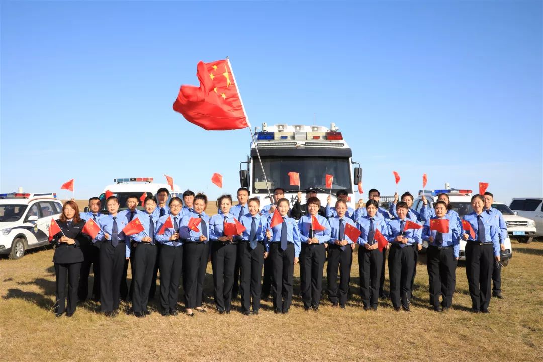 森源鴻馬“滿意服務(wù)月”活動(dòng)系列報(bào)道十:貼心服務(wù)向祖國(guó)獻(xiàn)禮(圖3) 森源鴻馬“滿意服務(wù)月”活動(dòng)系列報(bào)道十:貼心服務(wù)向祖國(guó)獻(xiàn)禮(圖3)