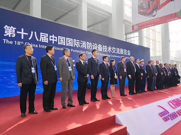 戰(zhàn)勤保障專家//森源鴻馬攜消防戰(zhàn)勤保障裝備重磅亮相2019中國國際消防展(圖2) 戰(zhàn)勤保障專家//森源鴻馬攜消防戰(zhàn)勤保障裝備重磅亮相2019中國國際消防展(圖2)