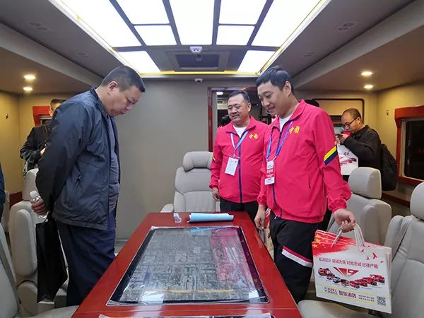 戰(zhàn)勤保障專家//森源鴻馬攜消防戰(zhàn)勤保障裝備重磅亮相2019中國國際消防展(圖14) 戰(zhàn)勤保障專家//森源鴻馬攜消防戰(zhàn)勤保障裝備重磅亮相2019中國國際消防展(圖14)