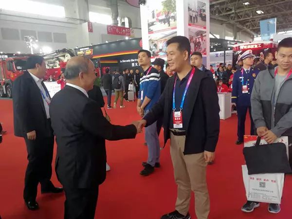 戰(zhàn)勤保障專家//森源鴻馬攜消防戰(zhàn)勤保障裝備重磅亮相2019中國國際消防展(圖23) 戰(zhàn)勤保障專家//森源鴻馬攜消防戰(zhàn)勤保障裝備重磅亮相2019中國國際消防展(圖23)