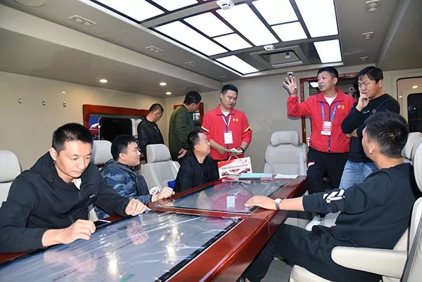 匠心智造 勁爆全場(chǎng)//森源重工·森源鴻馬重磅推出9款高端消防戰(zhàn)勤保障裝備(圖6) 匠心智造 勁爆全場(chǎng)//森源重工·森源鴻馬重磅推出9款高端消防戰(zhàn)勤保障裝備(圖6)