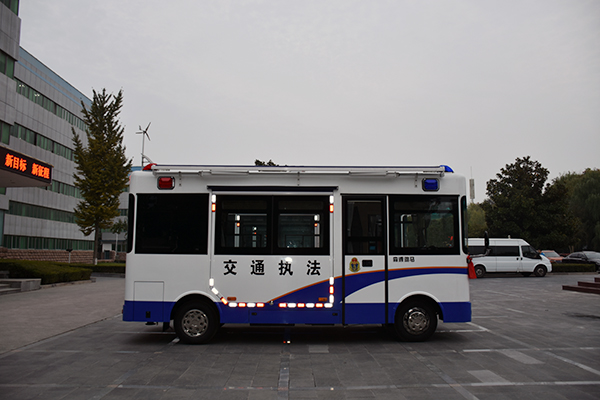 北京大興區(qū)采購(gòu)4臺(tái)移動(dòng)執(zhí)法方艙——移動(dòng)辦公 現(xiàn)場(chǎng)執(zhí)法(圖4) 北京大興區(qū)采購(gòu)4臺(tái)移動(dòng)執(zhí)法方艙——移動(dòng)辦公 現(xiàn)場(chǎng)執(zhí)法(圖4)