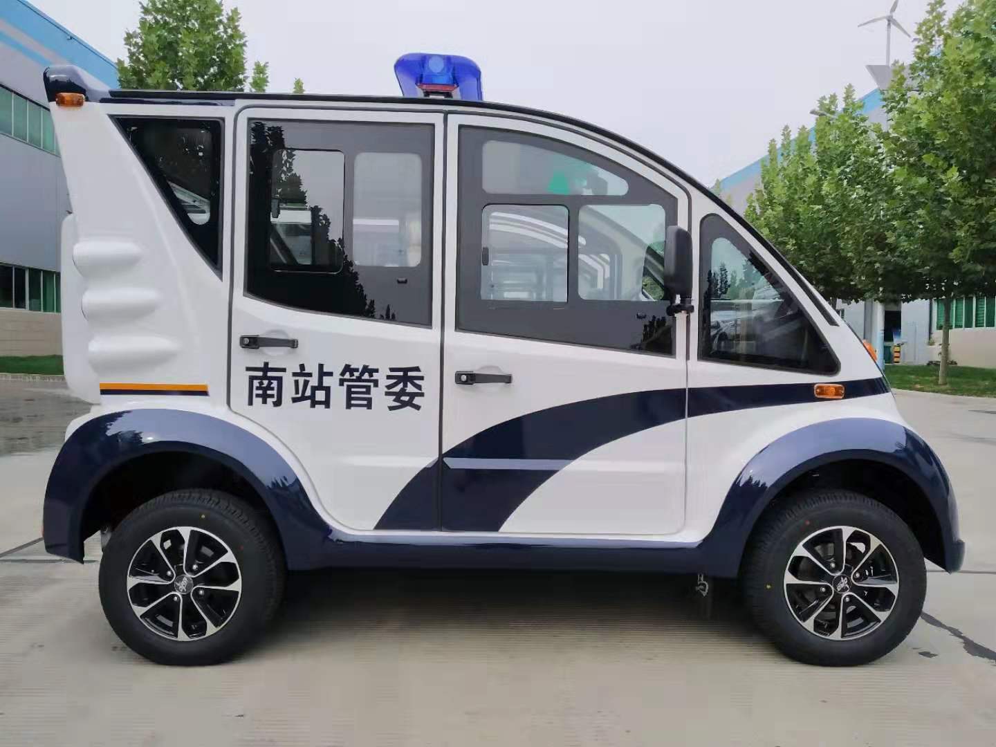 北京市采購電動執(zhí)法車(圖5)