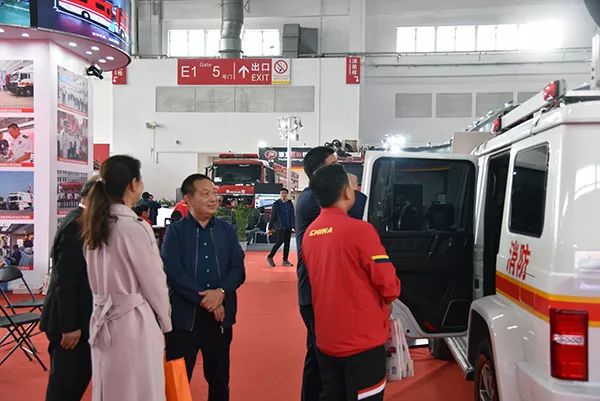 展會精彩回顧//高精尖戰(zhàn)勤保障裝備亮相北京(圖17) 展會精彩回顧//高精尖戰(zhàn)勤保障裝備亮相北京(圖17)