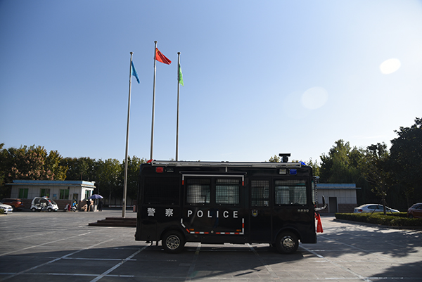 江蘇連云港采購移動(dòng)警務(wù)室(圖3)