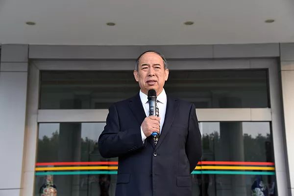 森源鴻馬召開決戰(zhàn)60天動員會(圖2) 森源鴻馬召開決戰(zhàn)60天動員會(圖2)