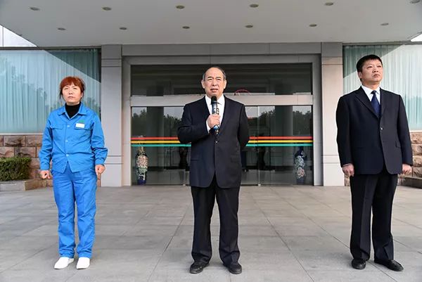 森源鴻馬召開決戰(zhàn)60天動員會(圖1) 森源鴻馬召開決戰(zhàn)60天動員會(圖1)