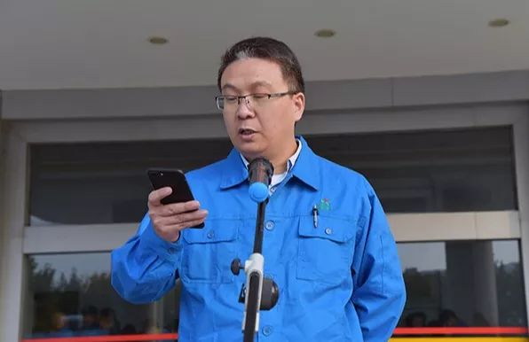 森源鴻馬召開決戰(zhàn)60天動員會(圖8) 森源鴻馬召開決戰(zhàn)60天動員會(圖8)