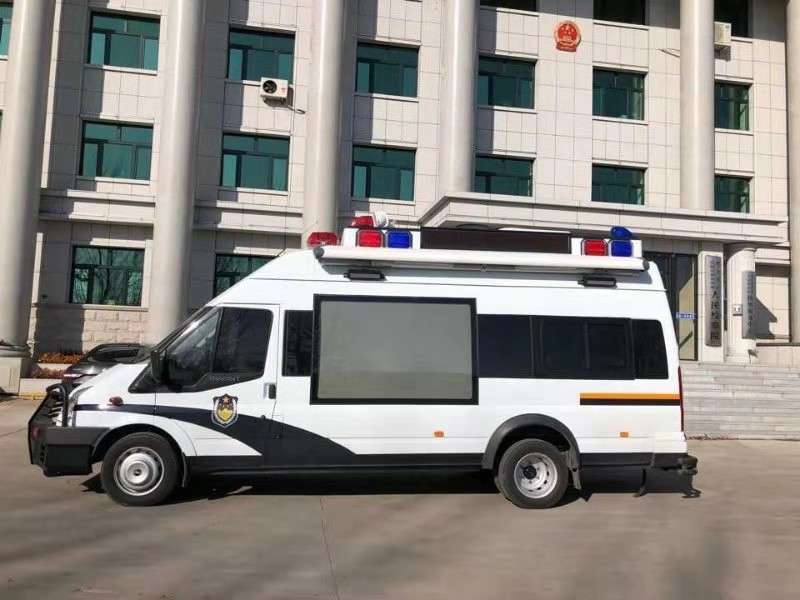 內(nèi)蒙古莫旗檢察院檢察指揮車列裝上崗(圖2)