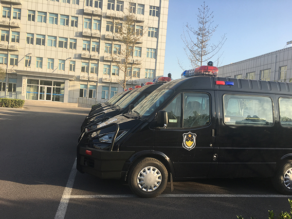 河北邯鄲12臺(tái)警用巡邏車列裝上崗(圖3)