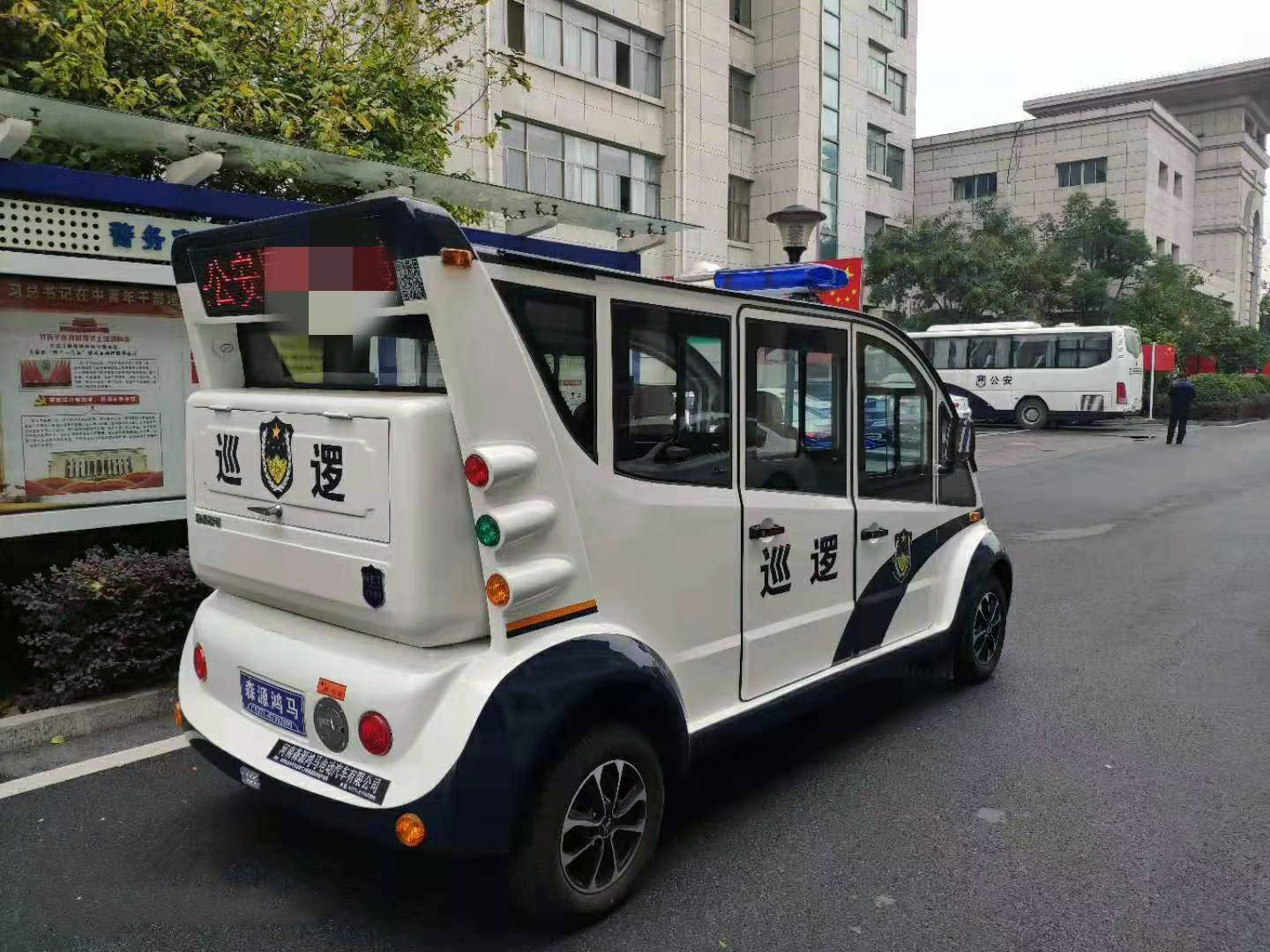安徽含山縣電動巡邏車上崗執(zhí)勤(圖2)