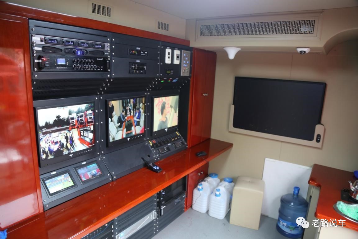 比肩進口底盤 森源鴻馬消防救援通信車“肩負”指揮重任(圖26)