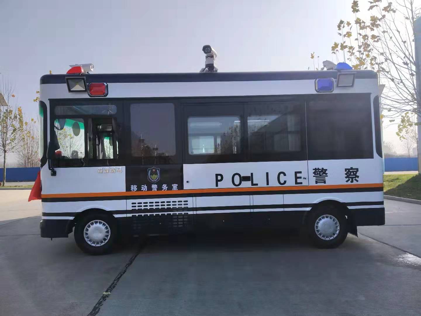 山西臨汾市通過公安部警采中心采購移動警務(wù)室(圖3)