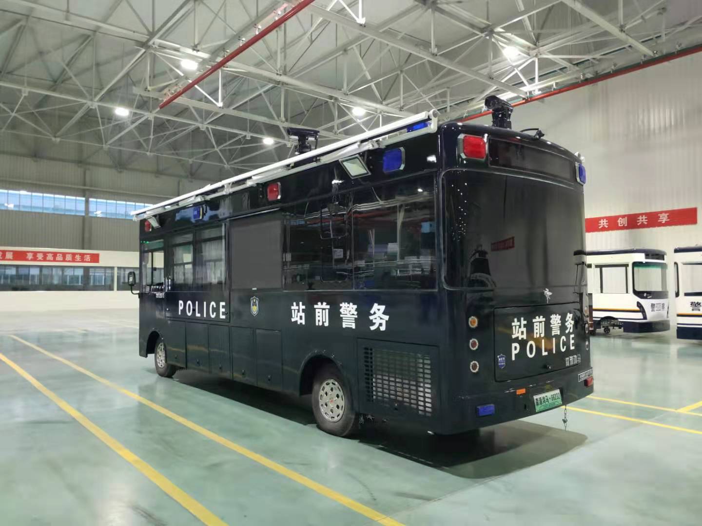 打造立體化巡防體系||河北張家口采購移動警務(wù)室與電動巡邏車(圖4)