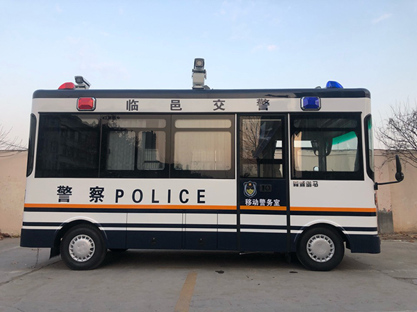 山東德州移動警務(wù)室列裝上崗(圖3)