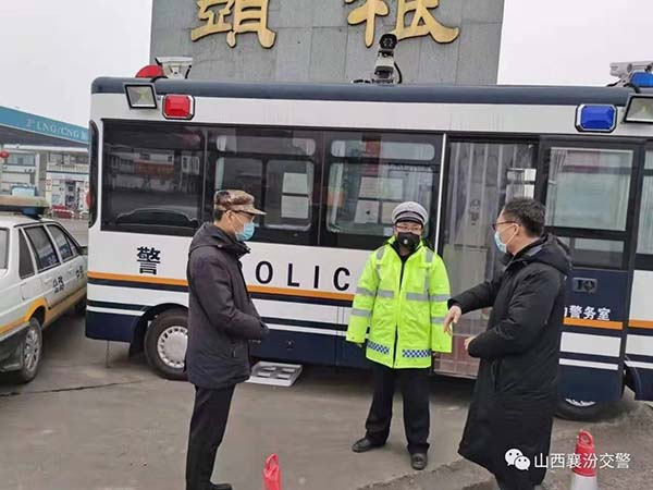 疫情在前 警察不退——高科技裝備助力戰(zhàn)“疫” 堅(jiān)守疫情防控第一線(圖16) 疫情在前 警察不退——高科技裝備助力戰(zhàn)“疫” 堅(jiān)守疫情防控第一線(圖16)