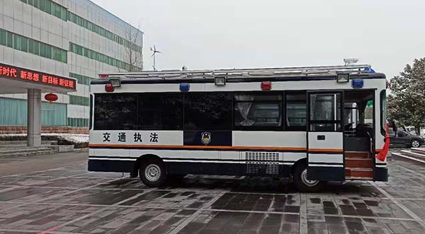 戰(zhàn)“疫”有我 裝備先行—遼寧丹東采購(gòu)防疫管控指揮平臺(tái)助力打贏防疫攻堅(jiān)站(圖3) 戰(zhàn)“疫”有我 裝備先行—遼寧丹東采購(gòu)防疫管控指揮平臺(tái)助力打贏防疫攻堅(jiān)站(圖3)