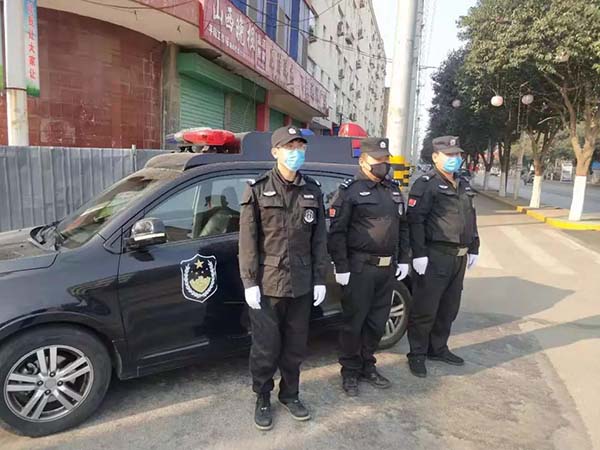 【抗疫情 守前線(xiàn)】山西平陸縣公安局巡特警大隊(duì)疫情防控工作紀(jì)實(shí)(圖3) 【抗疫情 守前線(xiàn)】山西平陸縣公安局巡特警大隊(duì)疫情防控工作紀(jì)實(shí)(圖3)