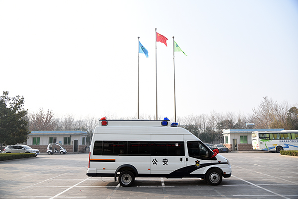 運(yùn)籌帷幄 掌控全局——浙江湖州采購移動指揮車(圖4)