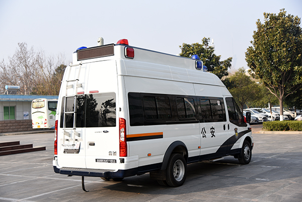 運(yùn)籌帷幄 掌控全局——浙江湖州采購移動指揮車(圖5)