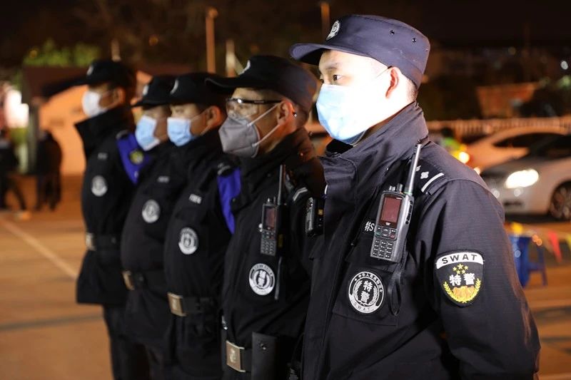 疫情戰(zhàn)場的先鋒，特警突擊車助力巡特警大隊行動！(圖1)