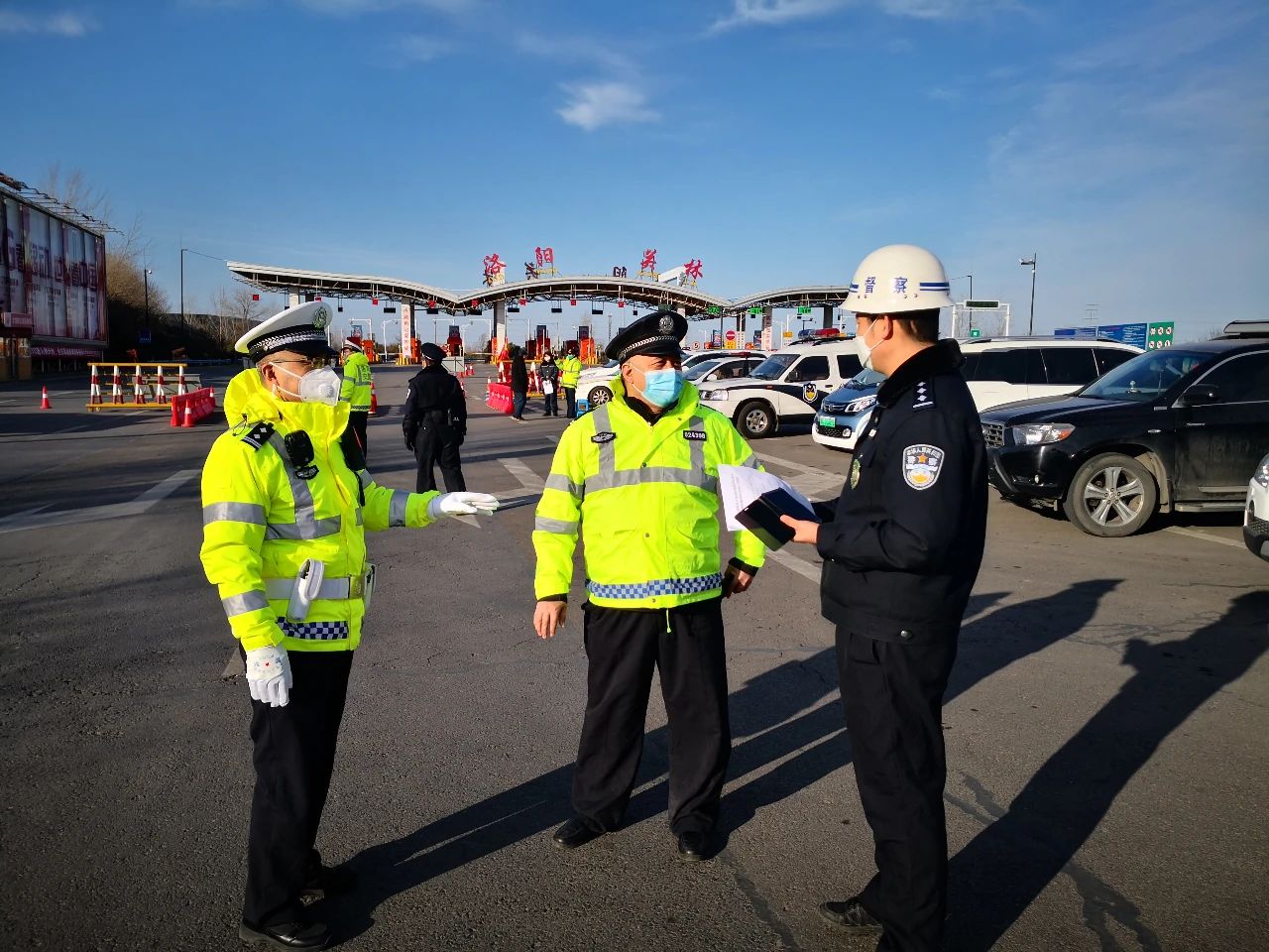 洛陽公安督察:全力保障全市公安疫情防控阻擊戰(zhàn)(圖8) 洛陽公安督察:全力保障全市公安疫情防控阻擊戰(zhàn)(圖8)