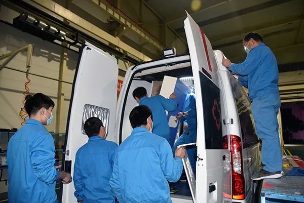 森源鴻馬首批負壓救護車成功下線——擁有眾多“超能力” 馳援急救戰(zhàn)“疫”(圖4)