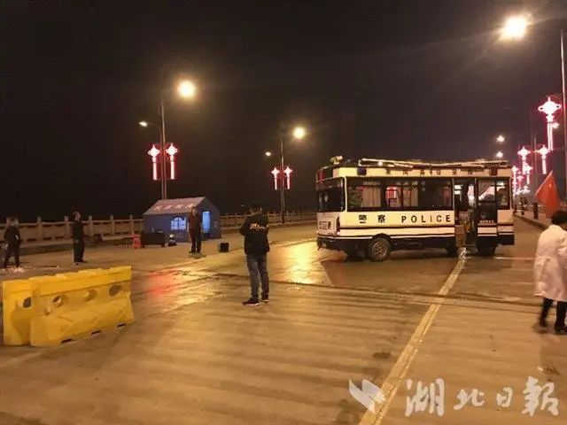 湖北一地18個離鄂通道解封！移動警務室繼續(xù)守護！(圖3)