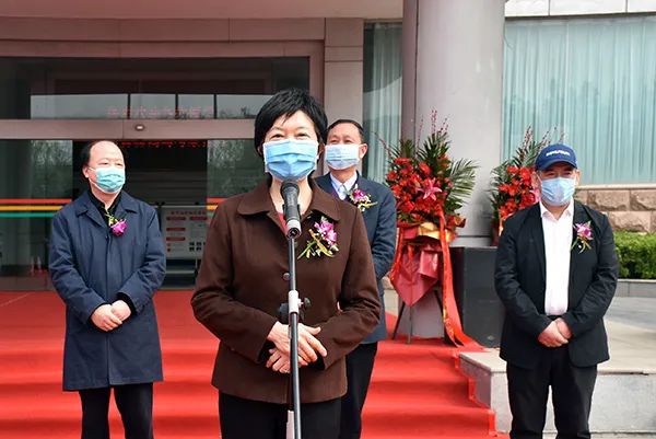 水木大講堂開講暨森源鴻馬5G負壓救護車下線揭幕儀式隆重舉行(圖7) 水木大講堂開講暨森源鴻馬5G負壓救護車下線揭幕儀式隆重舉行(圖7)