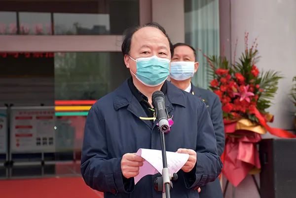 水木大講堂開講暨森源鴻馬5G負壓救護車下線揭幕儀式隆重舉行(圖8) 水木大講堂開講暨森源鴻馬5G負壓救護車下線揭幕儀式隆重舉行(圖8)