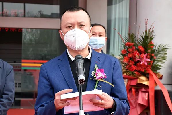 水木大講堂開講暨森源鴻馬5G負壓救護車下線揭幕儀式隆重舉行(圖6) 水木大講堂開講暨森源鴻馬5G負壓救護車下線揭幕儀式隆重舉行(圖6)