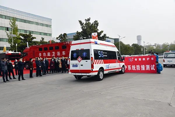 河南造5G+智慧負壓救護車下線 (圖4) 河南造5G+智慧負壓救護車下線 (圖4)