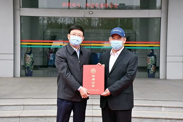 眾志成城抗疫情 森源鴻馬顯大愛——森源鴻馬向河南省慈善總會捐贈5G負壓救(圖3) 眾志成城抗疫情 森源鴻馬顯大愛——森源鴻馬向河南省慈善總會捐贈5G負壓救(圖3)