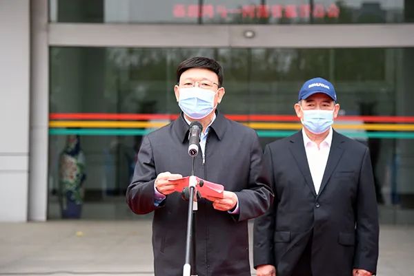 眾志成城抗疫情 森源鴻馬顯大愛——森源鴻馬向河南省慈善總會捐贈5G負壓救(圖6) 眾志成城抗疫情 森源鴻馬顯大愛——森源鴻馬向河南省慈善總會捐贈5G負壓救(圖6)