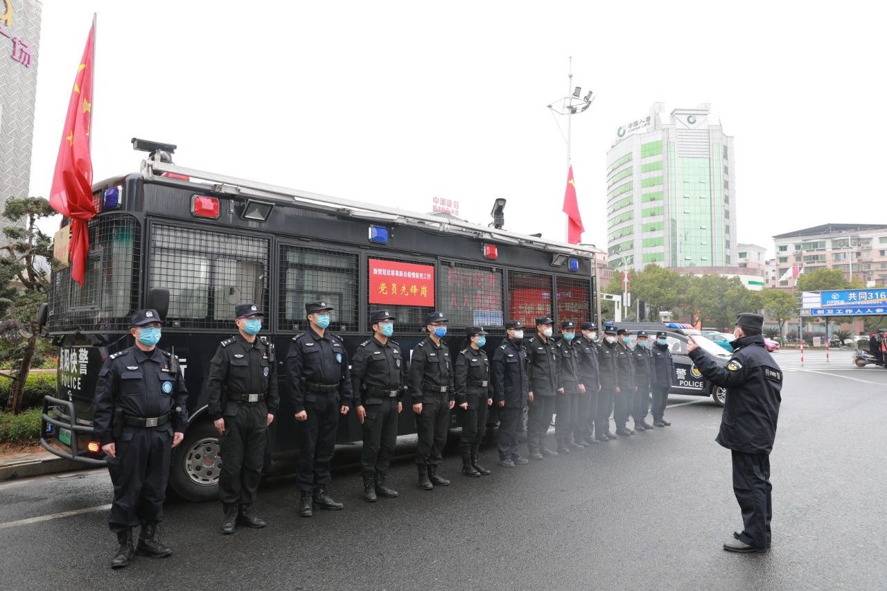 衡陽公安||校園衛(wèi)士”護衛(wèi)隊助推分級分批復學(圖1) 衡陽公安||校園衛(wèi)士”護衛(wèi)隊助推分級分批復學(圖1)