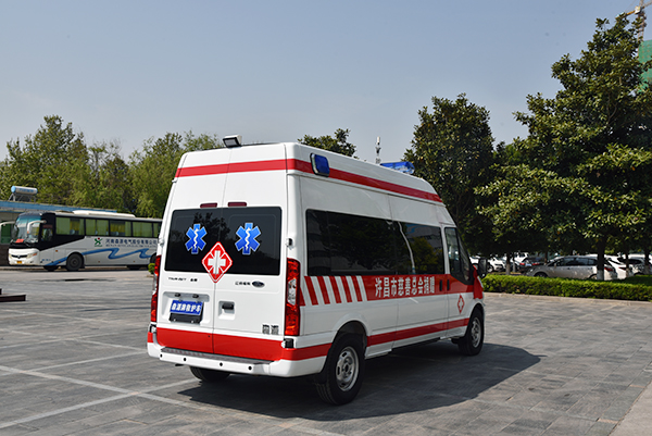 開啟急救“加速度” 實現(xiàn)“上車即就診”||許昌采購負(fù)壓救護(hù)車(圖6)