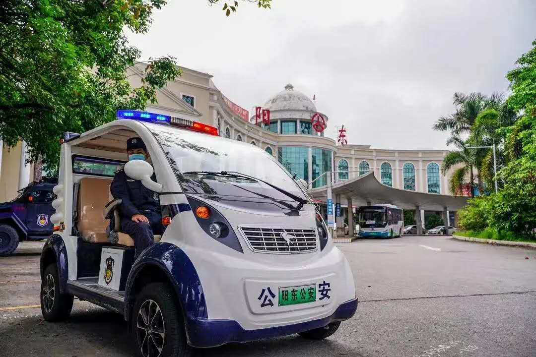 一車一崗?fù)?深化治安防控——電動(dòng)巡邏車助力平安防線(圖2)
